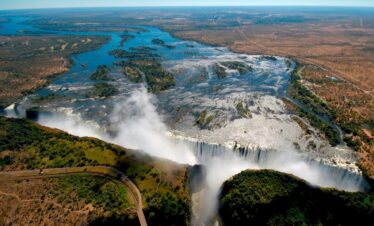 4 Nights Victoria Falls Safari Lodge Package Zimbabwe & Botswana