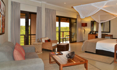 Victoria Falls Safari Club