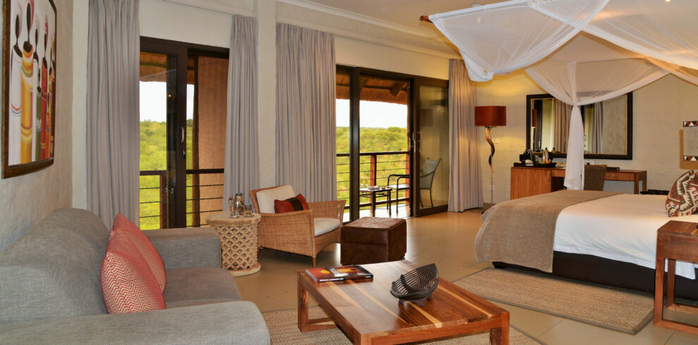 Victoria Falls Safari Club Suite